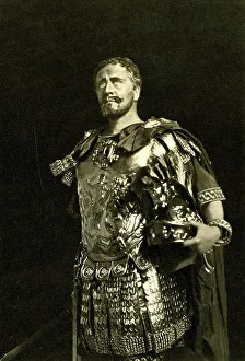 Cleopatra Collection: Herbert Beerbohm Tree, actor, as Antony