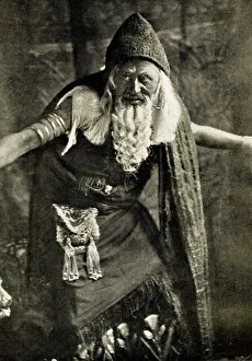 Favourites Prints: Herbert Beerbohm Tree, a Reminiscence of Hypatia