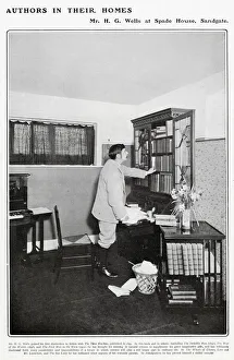 Jan21 Prints: Herbert George Wells (1866 - 1946), writer, historian, best known for his science fiction