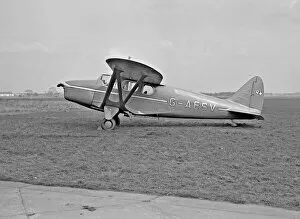 Images Dated 25th March 2021: Heston Aerodrome