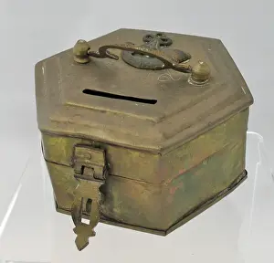 Hexagonal brass money box - Oxford & Bucks Light Infantry