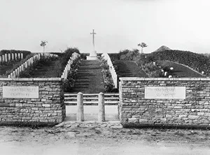 Cemeteries Prints: HIBERS TRENCH CEMETERY