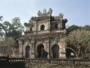 Carvings Prints: Hien Nhon Gate, Thua Thien Hue, Vietnam