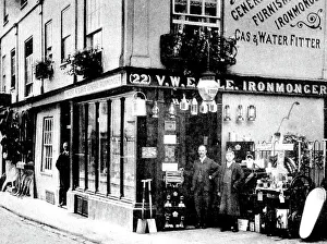 High Street, Devizes early 1900's