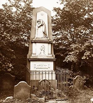 Greenock Prints: Highland Mary's Grave, Greenock