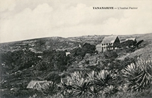 Madagascan Collection: Hills near Antananarivo (Tananarive), Madagascar