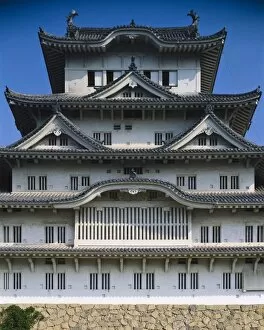 Images Dated 15th December 2011: Himeji Castle