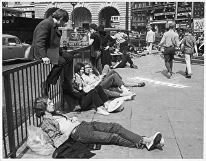 Social/Piccadilly Circus