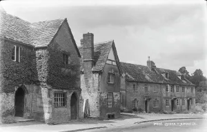 Lacock Prints: Historic Buildings in Lacock