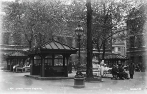 Barts Prints: Historical View of Barts Hospital