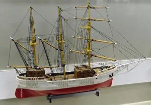 Brig Prints: History of navigation. Brigantine. Museum of History and Nav