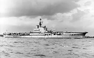 HMS Albion R07