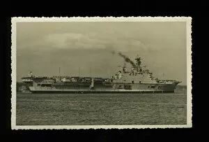Images Dated 11th April 2016: HMS Ark Royal