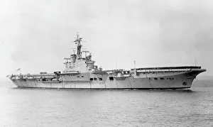 HMS Bulwark R08