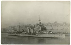 Images Dated 7th May 2019: HMS Dragon, British light cruiser, at Malta