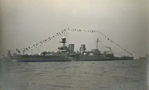 Armed Prints: HMS Frobisher, British heavy (armed) cruiser