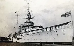 Hawkins Prints: HMS Hawkins, British heavy cruiser