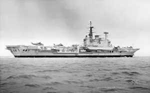 HMS Hermes R12