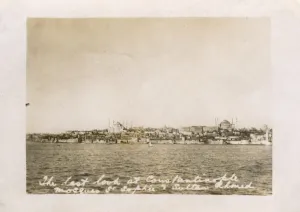 HMS Marlborough leaving Istanbul, Turkey - August 1923 HMS Marlborough leaving Istanbul, Turkey - August 1923