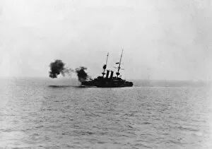 Images Dated 16th September 2011: HMS Redoubtable bombarding off coast of Flanders, WW1