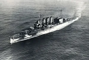 Images Dated 2nd November 2010: HMS Suffolk