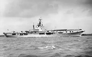 HMS Theseus R64