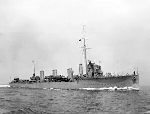 Torpedo Gallery: HMS Tipperary, British destroyer leader, WW1