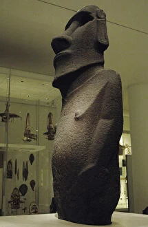 Basalt Gallery: Hoa Hakananai a. Easter Island