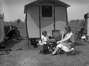 Caravans Prints: Holiday Caravan