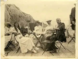 Cliftonville Prints: Holidaymakers on the Pier, Cliftonville, Margate, England
