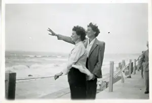 Holidaymakers at the Seaside, Thought to be at Cowes, Isle o
