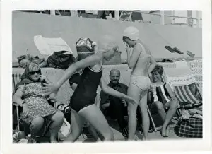 Holidaymakers at the Seaside, Thought to be at Cowes, Isle o