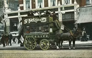 Advertisment Gallery: Holloway Road, London - Horse Omnibus
