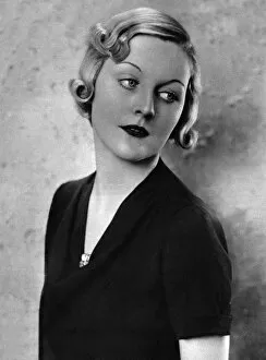 Jan16 Collection: The Hon. Mrs Bryan Guinness (Diana Mitford)