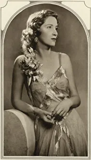 Images Dated 27th August 2019: The Hon. Mrs Langton Iliffe