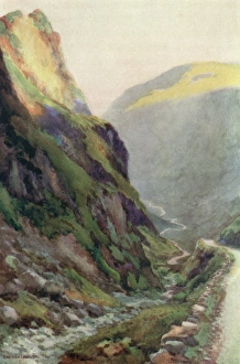 Images Dated 24th June 2011: Honister Pass