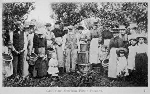 Participating Gallery: Hop Pickers 1905