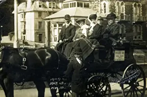 Trippers Prints: Horse & Carriage Pleasure Trippers, Ilfracombe, Devon