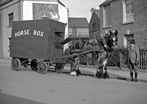 Shaft Collection: Horse-drawn horse box