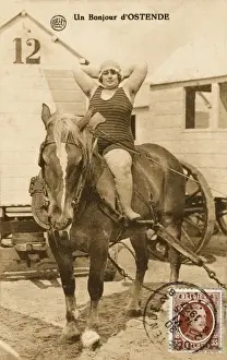 Ostende Prints: Horse pulling Ostend beach huts