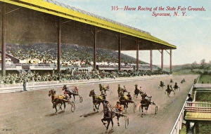 Images Dated 28th November 2011: Horse Racing at the State Fair Grounds, Syracuse