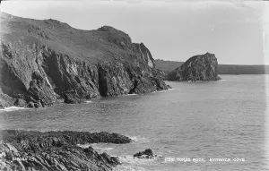 Formations Prints: Horse Rock at Kynance Cove