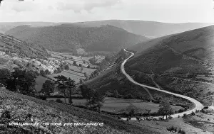 Valleys Prints: The Horse Shoe Pass