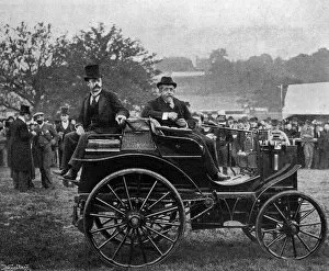 Images Dated 14th June 2018: Horseless carriage with Daimler engine, 1895