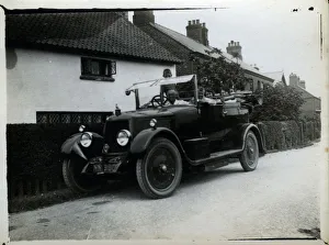 Wentworth Postcard Collection Gallery: Horstman Vintage Car