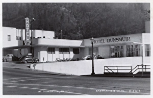 Images Dated 25th July 2017: Hotel Dunsmuir, Dunsmuir, Shasta Springs, California, USA