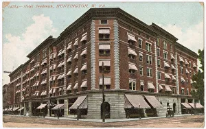 Hotel Frederick, Huntington, West Virginia, USA, on the corner of 4th Avenue and 10th Street. Date: circa 1908