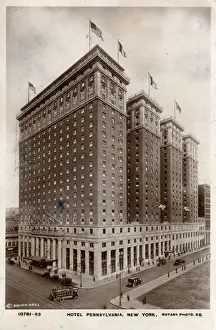 Manhattan Prints: Hotel Pennsylvania, New York, USA