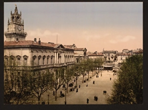 Avignon Gallery: Hotel de ville place, Avignon, Provence, France