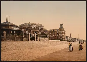 Scheveningen Prints: Hotels, vuurtoren, and gedenknaald, 1830, Scheveningen, Holl